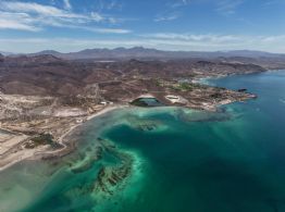 Megaproyectos y opacidad acechan por dos frentes la península de Baja California