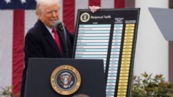 Pese a reducción anunciada por Trump, los aranceles al té siguen causando estragos en EU