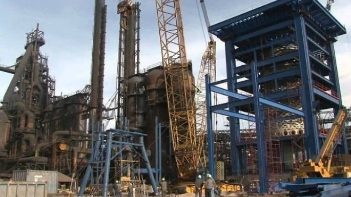 Trabajadores de AHMSA marchan hacia Saltillo para exigir su finiquito