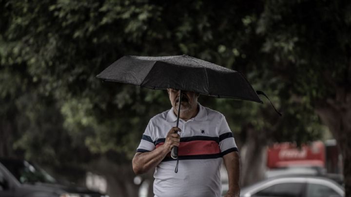 Se extiende el frente frío 16; lluvias aisladas y fuertes azotarán el martes a estas entidades
