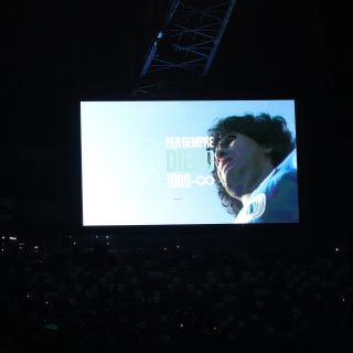 Afición del Napoli rinde homenaje a Diego Maradona en su quinto aniversario luctuoso