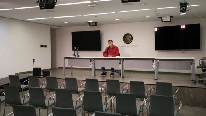 Dejan solo a Fernández Noroña tras sus críticas a Grecia Quiroz