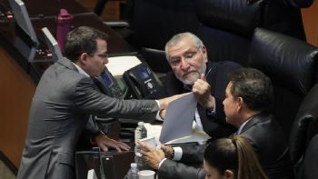 Entre hermetismo y secrecía arranca la sesión del Senado sobre la posible salida de Gertz
