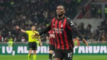 Milan vence 1-0 a la Lazio y lidera provisionalmente la Serie A