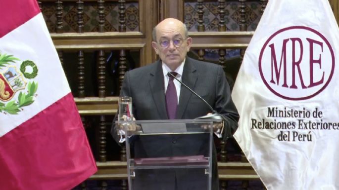 Perú rompe relaciones diplomáticas con México por dar asilo a exprimera ministra (Video)