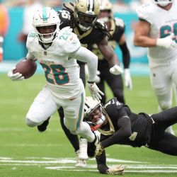 Los Dolphins superan 21-17 a los Saints y consiguen su tercera victoria consecutiva