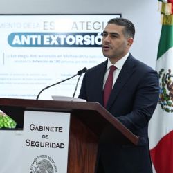 García Harfuch descarta dinero del crimen organizado en Miss Universo