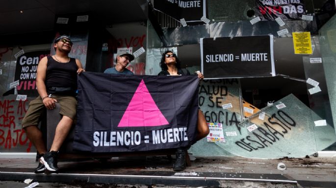 Iniciativa de Sheinbaum sacrifica recursos para pacientes con VIH; en riesgo, 18 mil casos