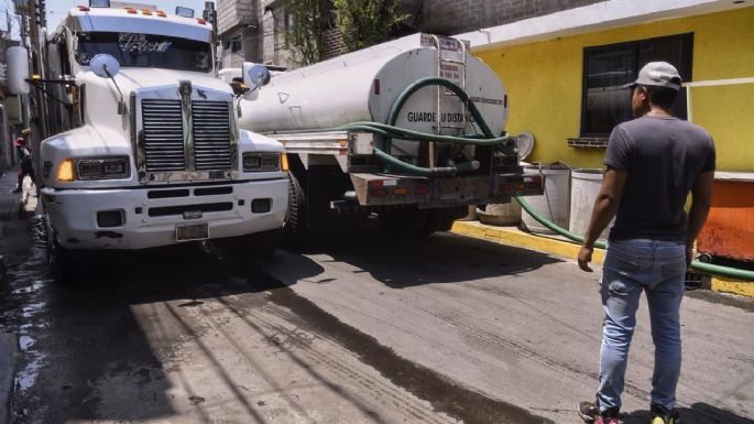 “Aguas con la reforma del agua”: colectivos se aprestan a impedir cambios en la gestión del líquido