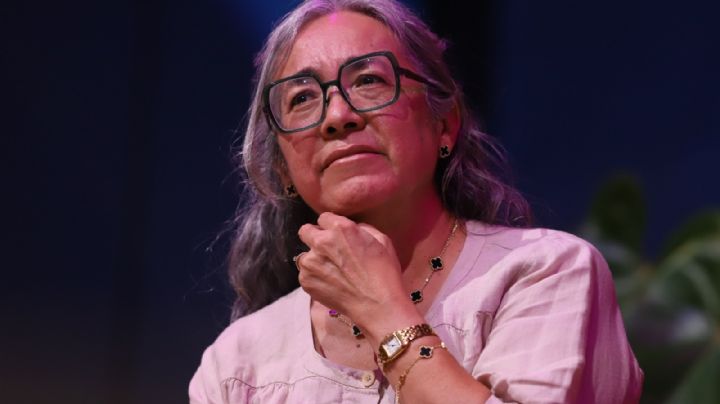 Cristina Rivera Garza presenta en la FIL de Guadalajara colección de infraensayos