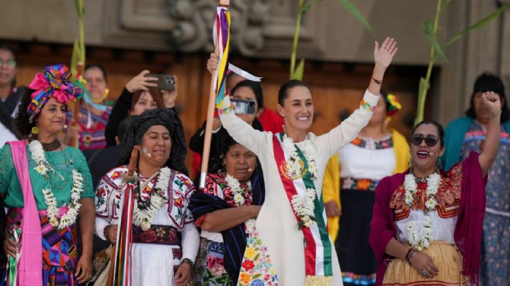 “No uso ninguna marca de esas que son carísimas”: Sheinbaum presume bordados indígenas