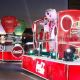 Caravanas navideñas de Coca-Cola violan la ley en siete estados con aval de autoridades locales