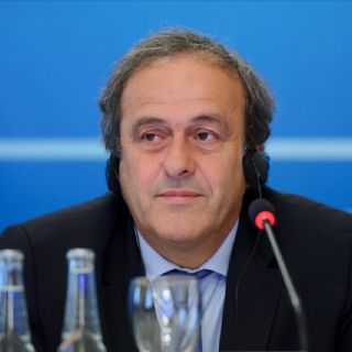 Michel Platini inicia acciones legales contra tres exdirigentes de la FIFA