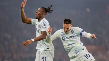 El Inter asciende a la cima de la Serie A después de que el Milan y el Napoli perdieron puntos