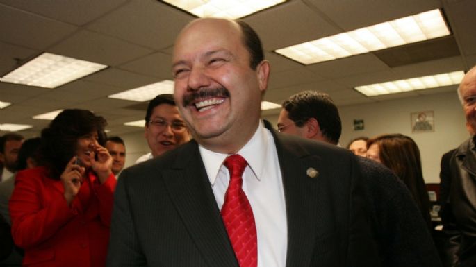 Vinculan a proceso a César Duarte por lavado de más de 73 millones de pesos