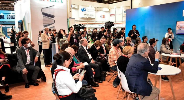 Luchan los libreros por la Tasa Cero para rescatar al sector