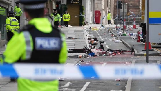 Conductor que atropelló a aficionados del Liverpool fue condenado a más de 21 años de cárcel