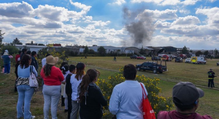 Sheinbaum informó que aeronave se desplomó en Toluca por posible falla técnica