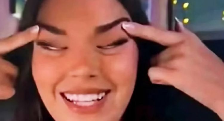 Destituyen a Miss Finlandia de su título tras ser acusada de racismo