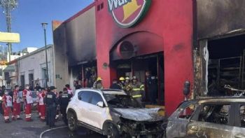 Fiscalía descubre documentos apócrifos a un mes del incendio en Waldo’s