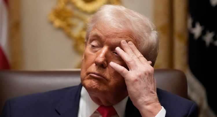 Trump anuncia la imposición de un arancel del 25% a países que hagan negocios con Irán