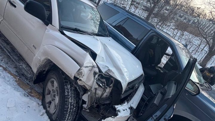 Agente del ICE dispara contra migrante en Minnesota después de ser atropellado