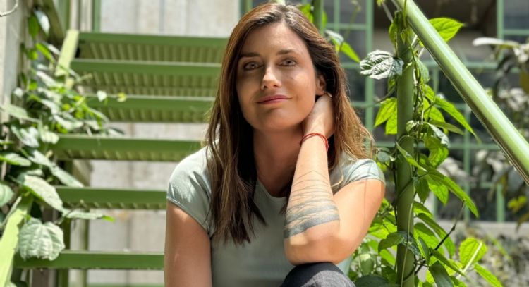 Ximena Santaolalla aborda la pedofilia en su nueva novela “Un jardín al fondo de la noche”