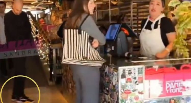 Lanzan bolillos a Green Rhino en CDMX tras polémica por pan mexicano (VIDEO)