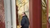 Foto ilustrativa de la nota titulada: Captan a José Ramón López Beltrán al salir de tienda Loro Piana con bolsa de Hermès en mano (Video)