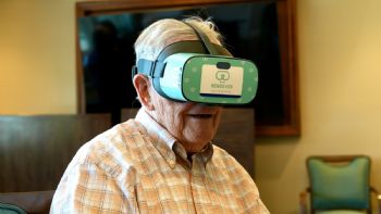 Realidad virtual abre puertas para que personas mayores forjen vínculos en la vida real