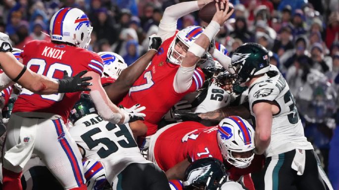 Eagles vencen a Bills tras falla de Josh Allen al buscar a Shakir en intento de conversión