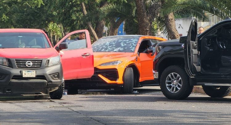 Ataque armado contra una Lamborghini Urus en Jalisco deja tres muertos; víctima es un empresario