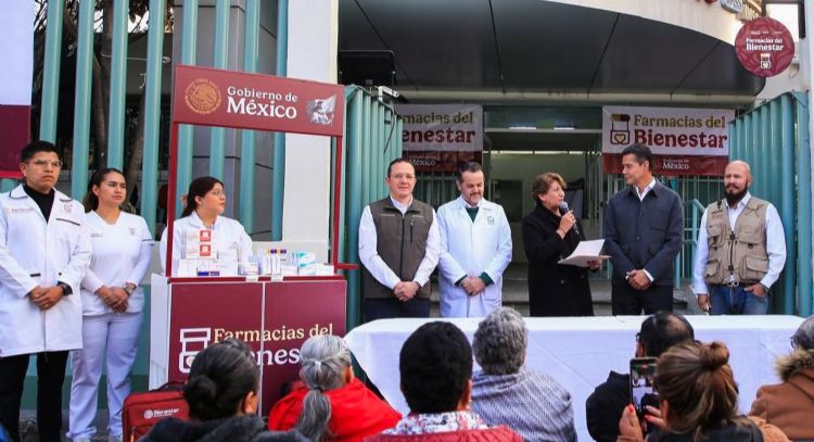 Así funcionan las nuevas Farmacias del Bienestar instaladas afuera de centros de salud