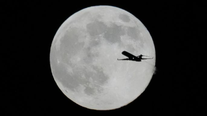 La primera lluvia de meteoros y Superluna del año coincidirán en enero