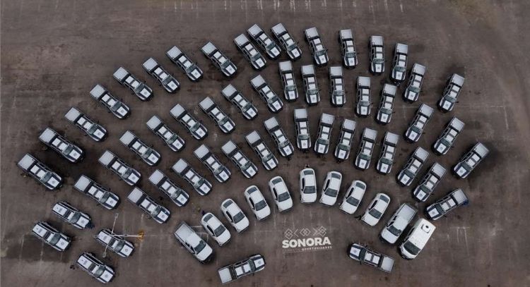 Gobernador Durazo amplía la fuerza policial en 21 municipios con nuevas unidades y más elementos