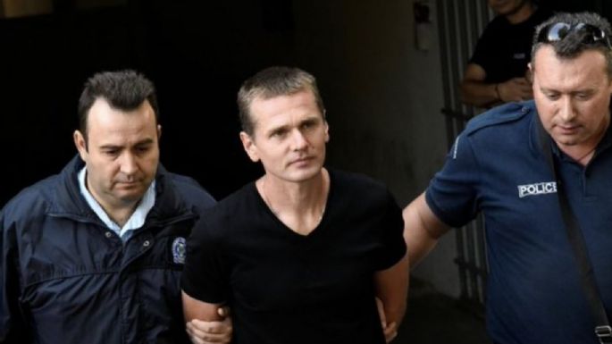 Criminal ruso Alexander Vinnik es liberado como parte de intercambio por estadunidense Marc Fogel