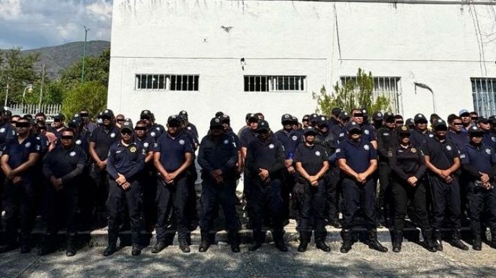 Detienen a 98 policías de Tonalá, Chiapas, por no poder acreditar su cargo