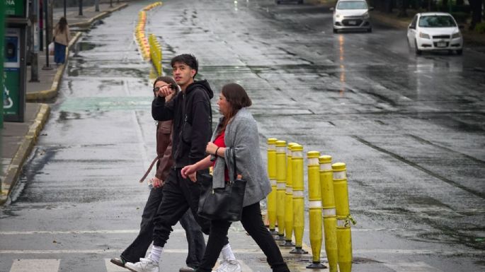 Frentes fríos 27-28 y masa de aire ártico provocarán lluvias y vientos fuertes de lunes a jueves