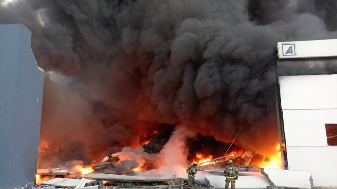 Se incendia Parque Industrial Las Américas en Apodaca