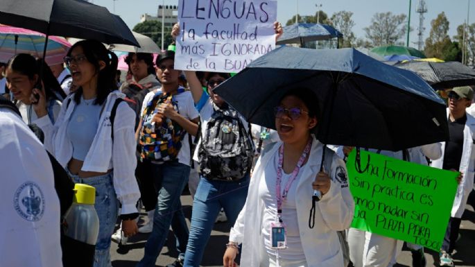 Con paro, estudiantes de la BUAP reclaman por carencias, calidad educativa y violencia de género