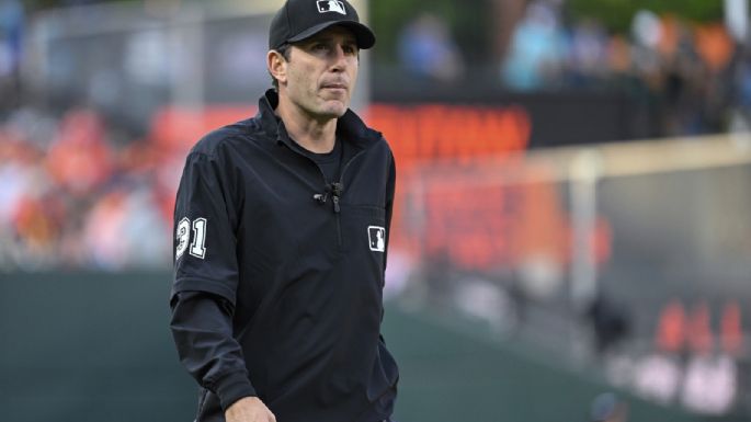 MLB despide al umpire Pat Hoberg por compartir cuentas de apuestas con amigo que apostó en béisbol