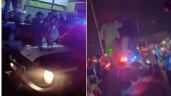 Jóvenes que arman arrancones brincan sobre patrulla con policías en su interior en Puebla (Video)