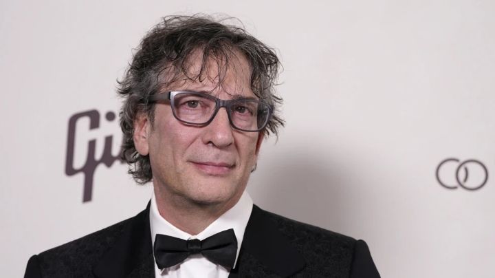 Una mujer demanda al autor de ciencia ficción Neil Gaiman por agresón sexual