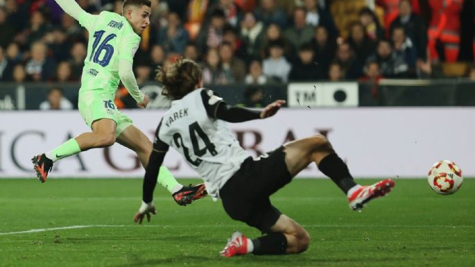 Barcelona aplasta de nuevo a Valencia y avanza a semifinales de Copa del Rey