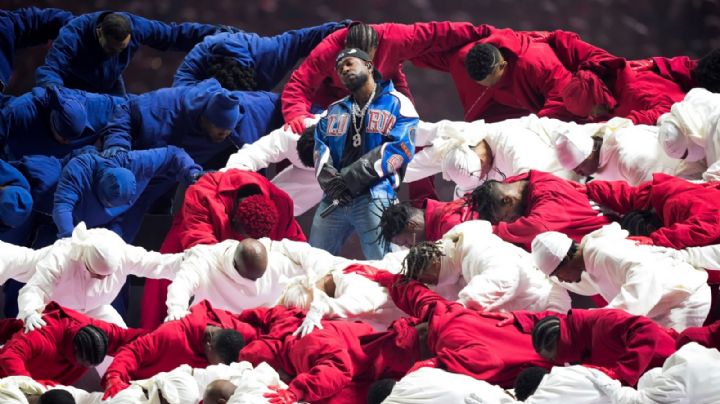 Kendrick Lamar da un histórico show de medio tiempo en el Super Bowl con "Not Like Us"