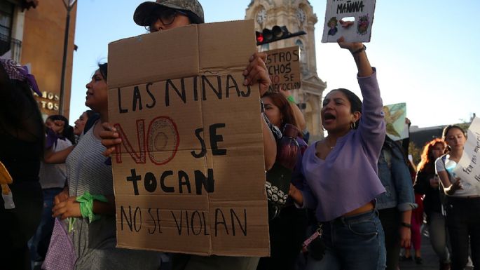 Golpes, gases y detenciones arbitrarias en protestas de 8M en Pachuca