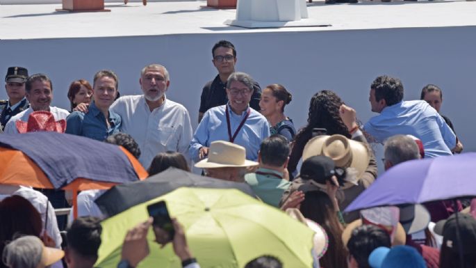 Adán Augusto y Monreal dan la espalda a Sheinbaum por tomarse foto con el hijo de AMLO (Video)