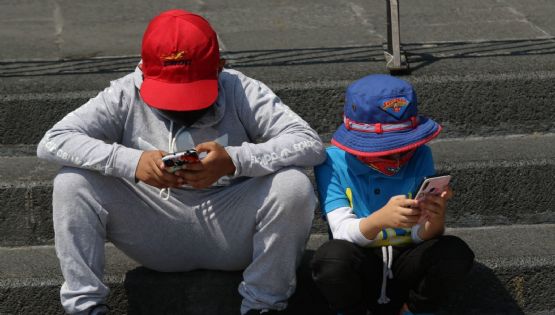 El uso de dispositivos móviles duplica el número de menores con miopía