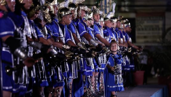 Acuden 100 mil personas a la representación de la Pasión de Cristo en Iztapalapa (Fotogalería)
