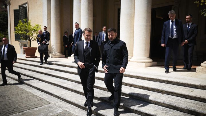 Zelenski comenta con Starmer y Macron su reunión con Trump en el Vaticano